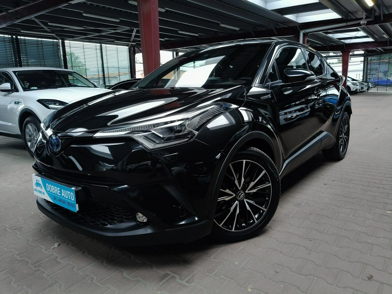Toyota C-HR - Zdjęcie 2