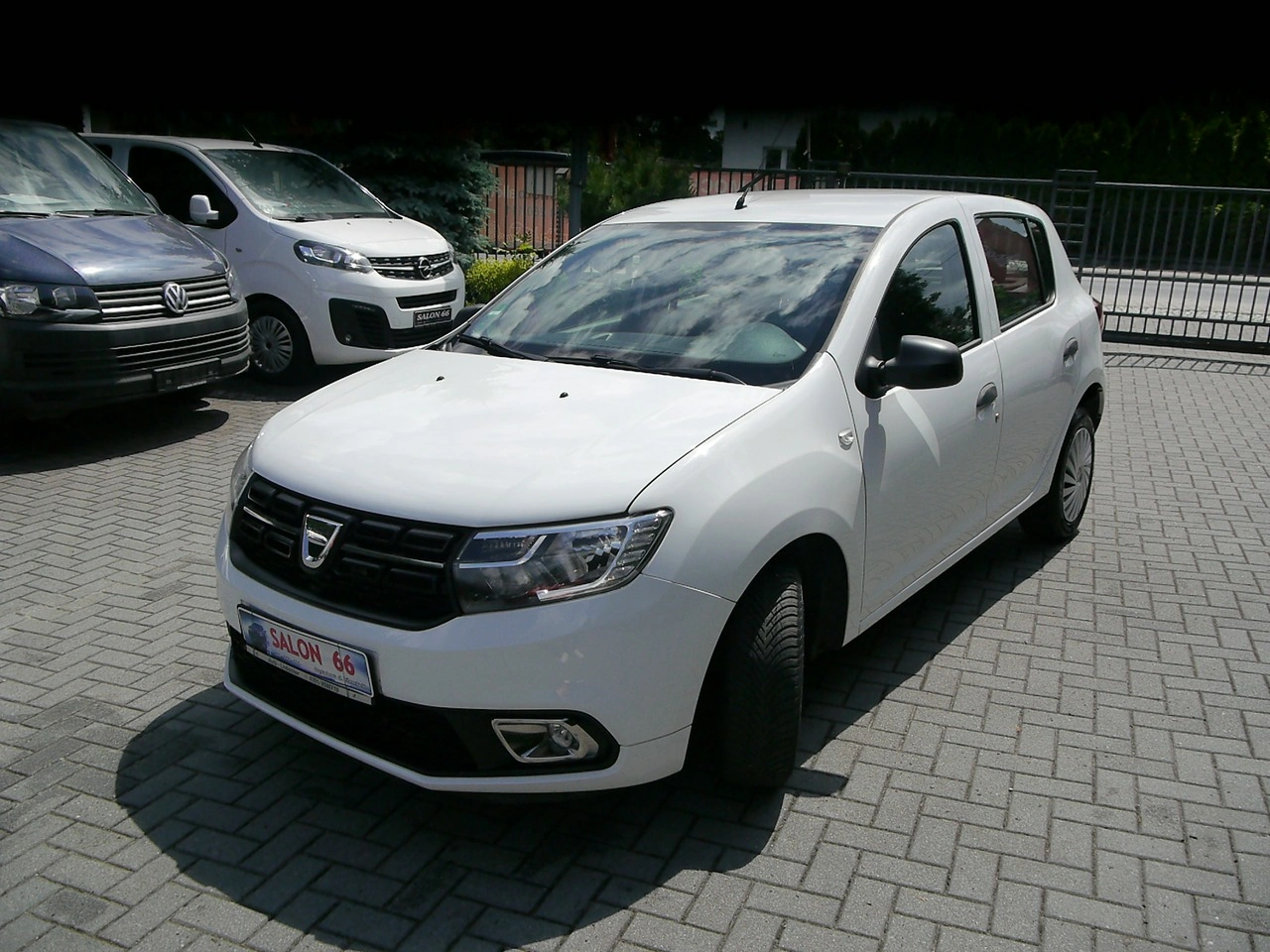 Dacia Sandero - Zdjęcie 9