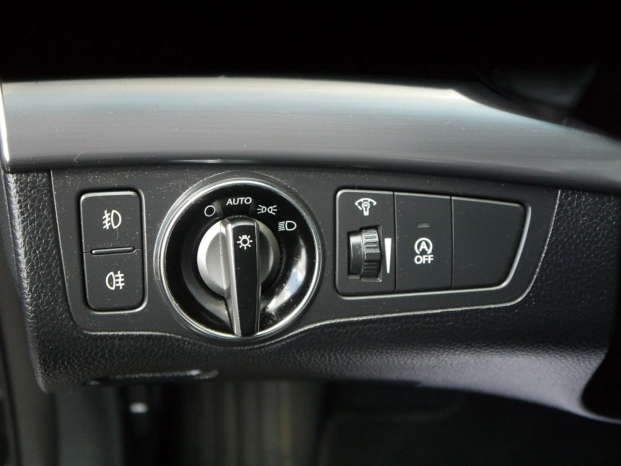 Hyundai i40 - Zdjęcie 25