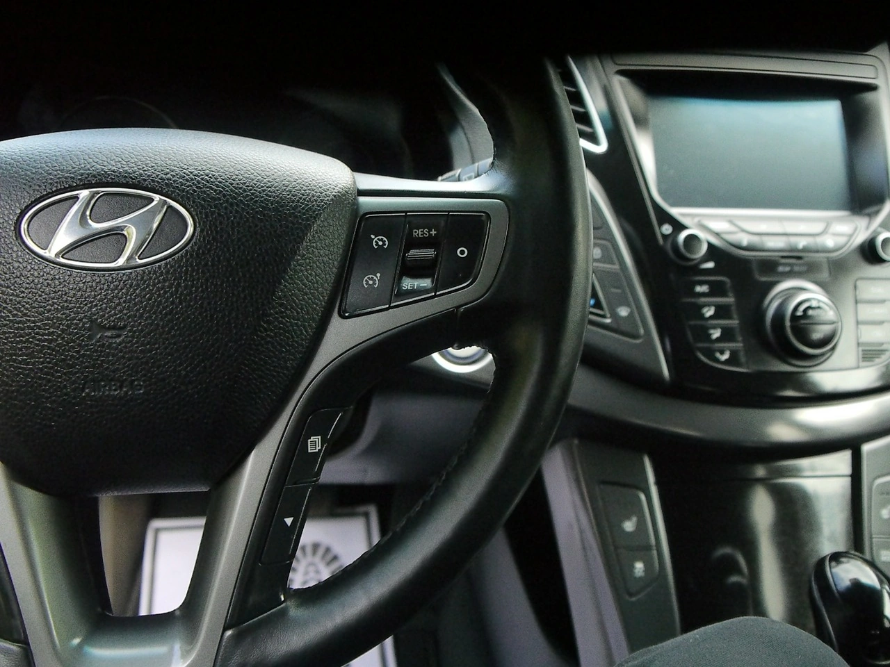 Hyundai i40 - Zdjęcie 31