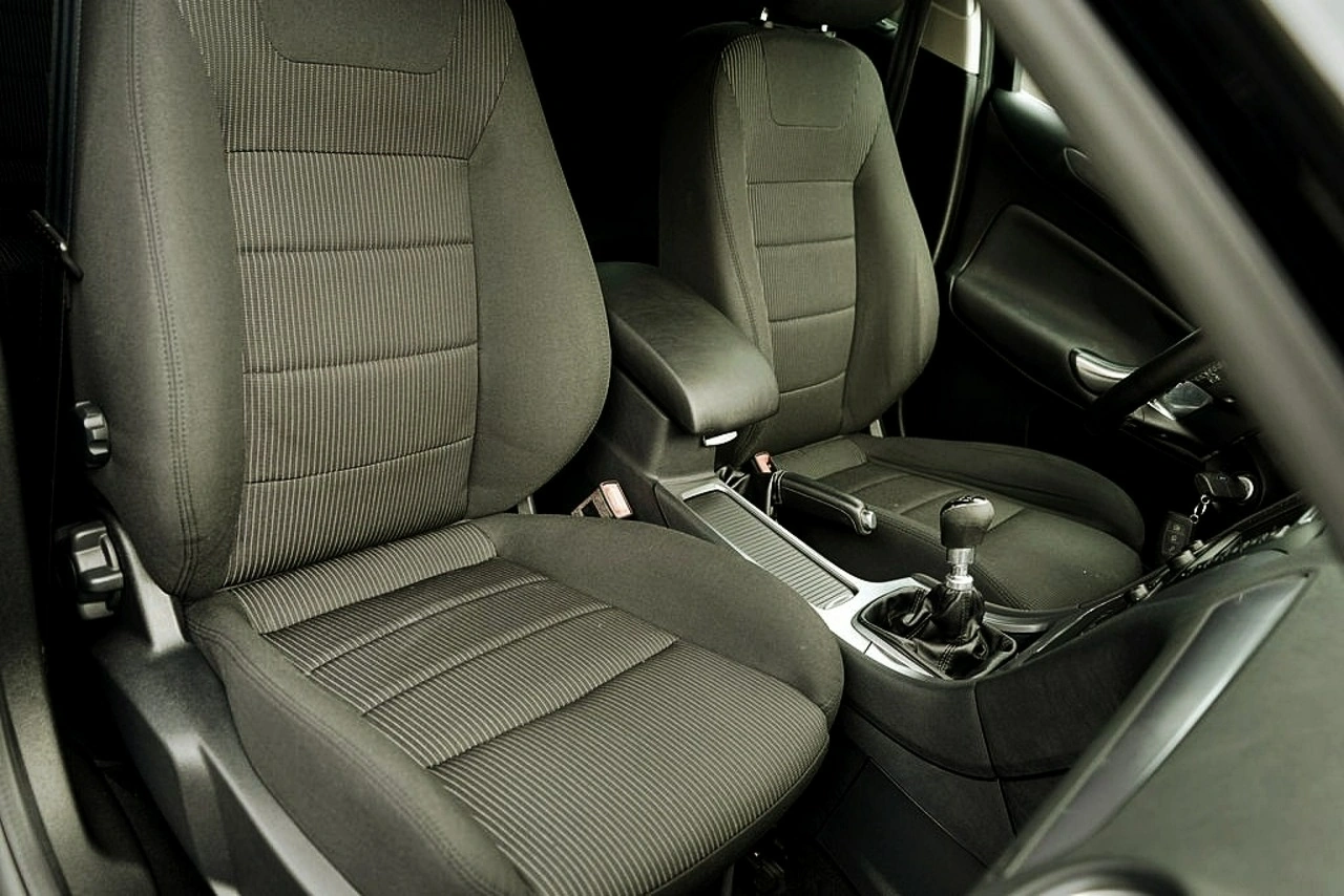 Ford Mondeo - Zdjęcie 18