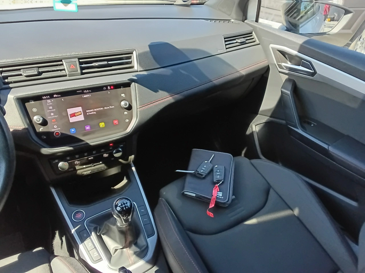 Seat Arona - Zdjęcie 10