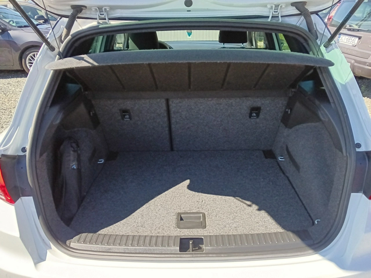 Seat Arona - Zdjęcie 37