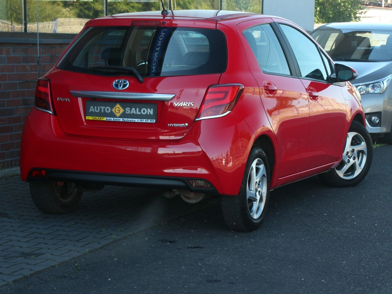 Toyota Yaris - Zdjęcie 3