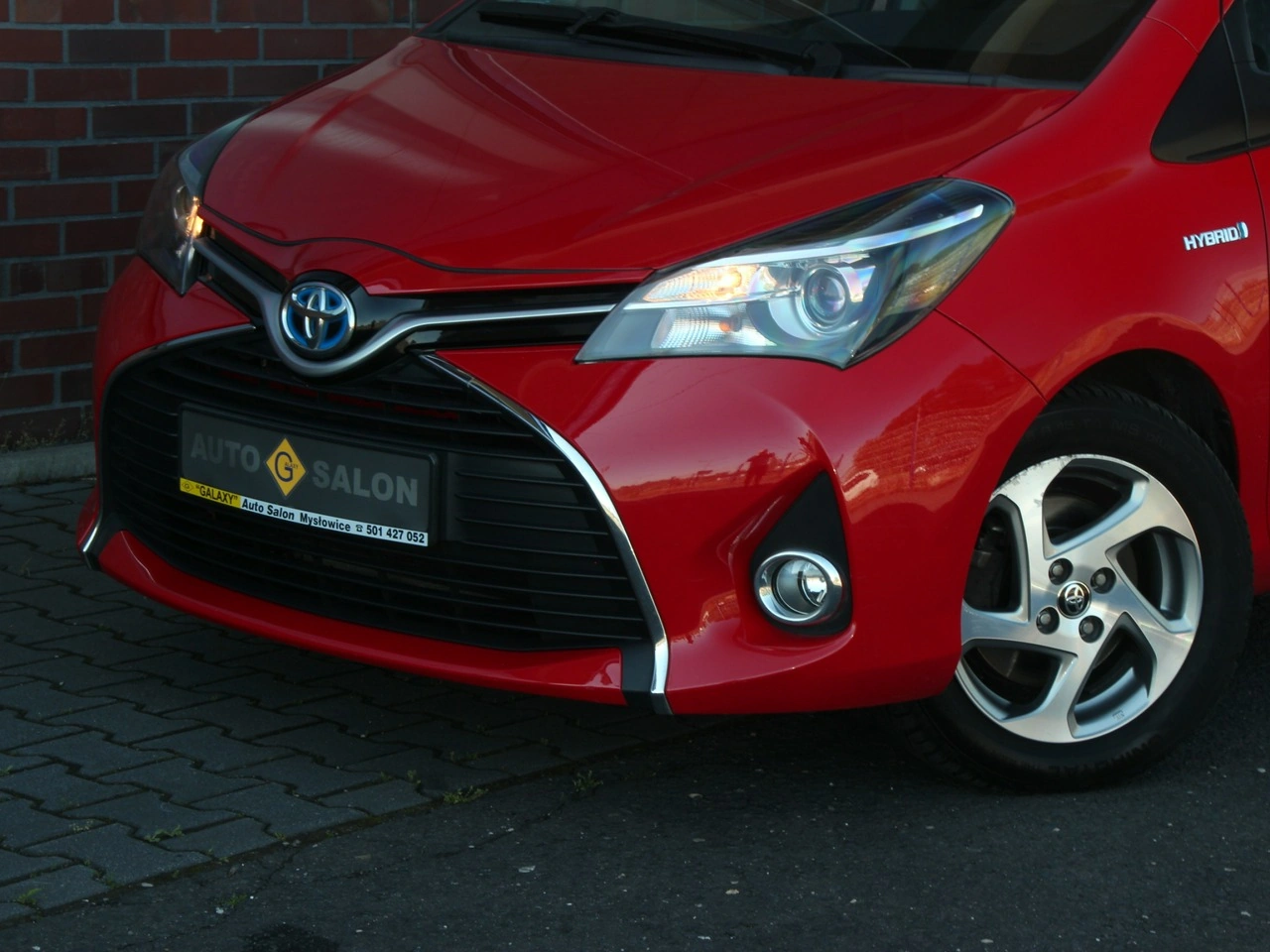 Toyota Yaris - Zdjęcie 6