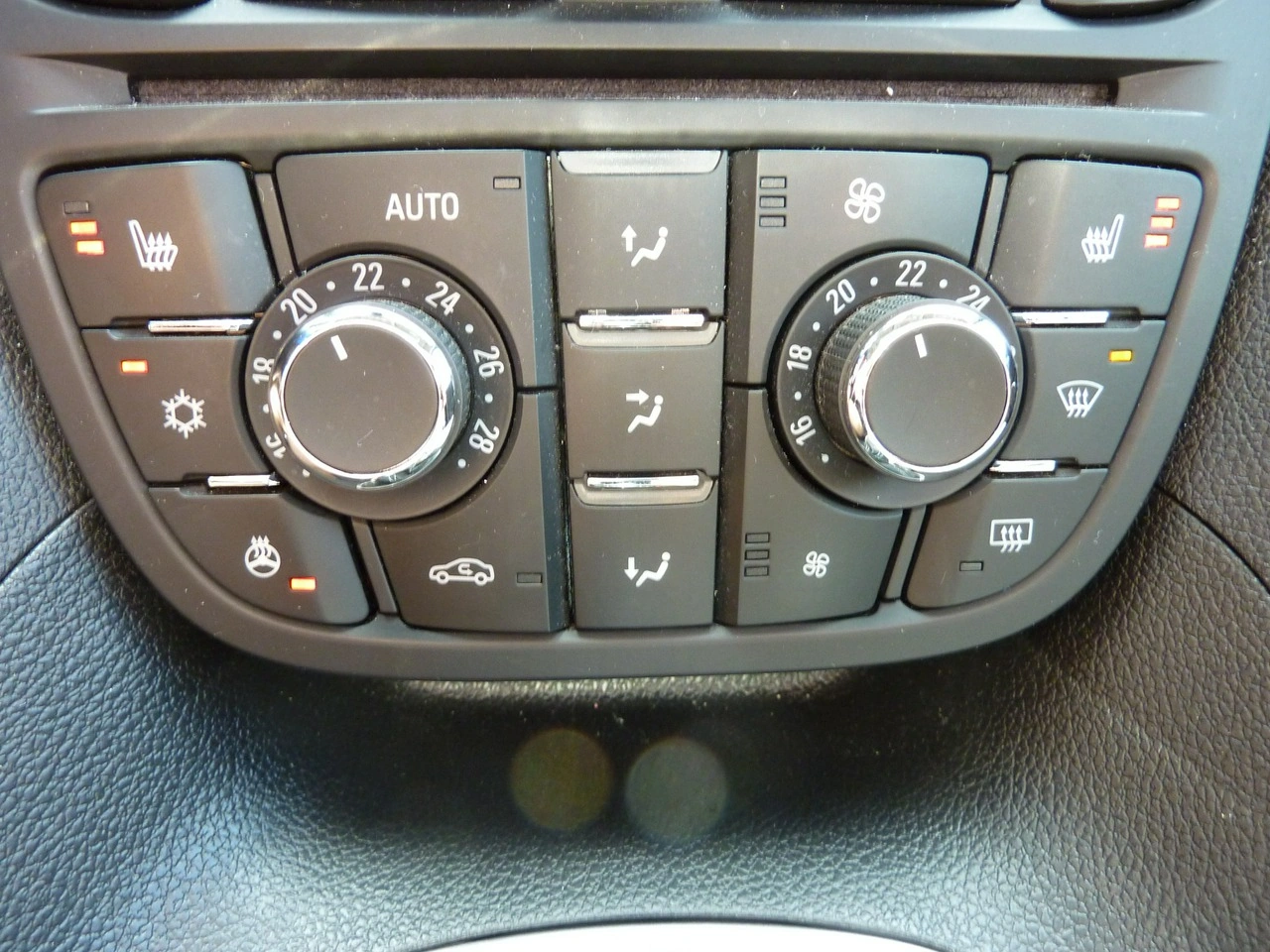 Opel Meriva - Zdjęcie 26