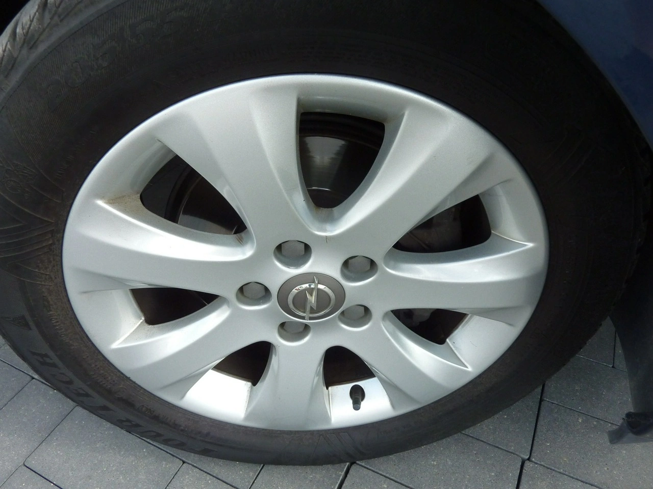 Opel Meriva - Zdjęcie 37