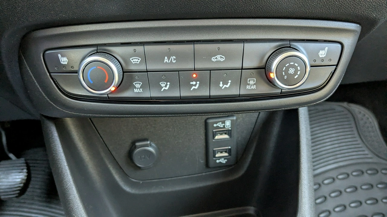 Opel Crossland X - Zdjęcie 27