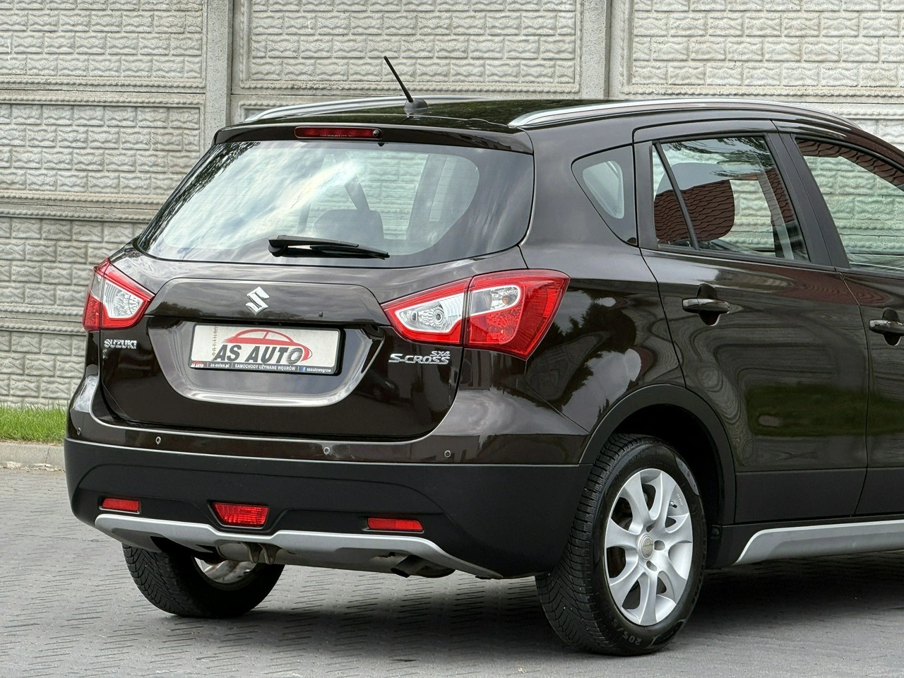 Suzuki SX4 S-Cross - Zdjęcie 36