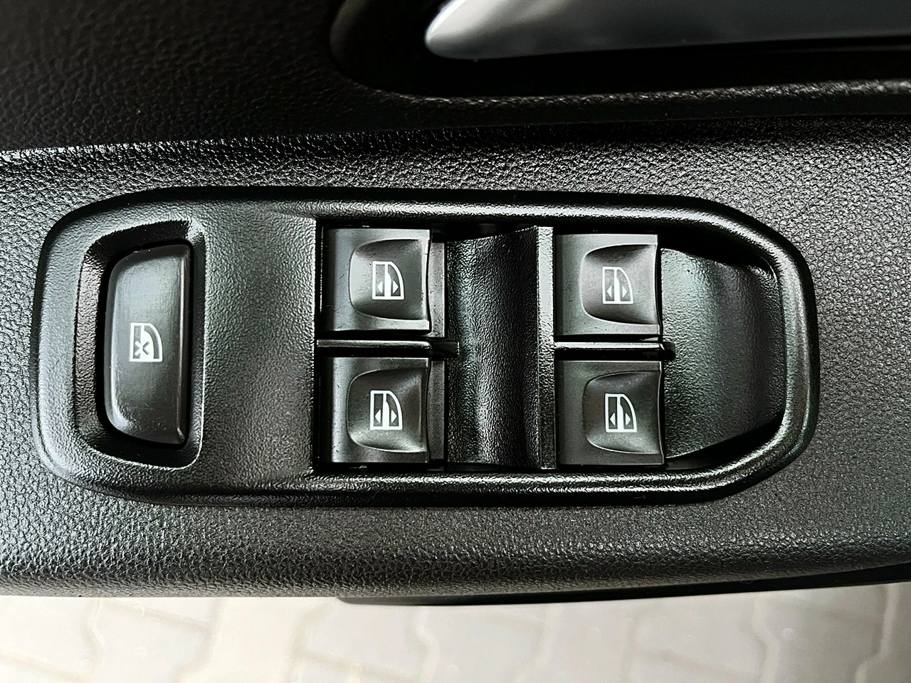 Dacia Duster - Zdjęcie 15