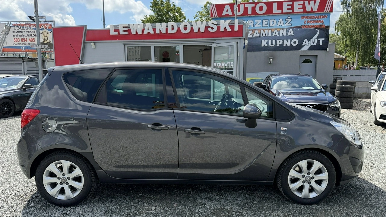 Opel Meriva - Zdjęcie 12