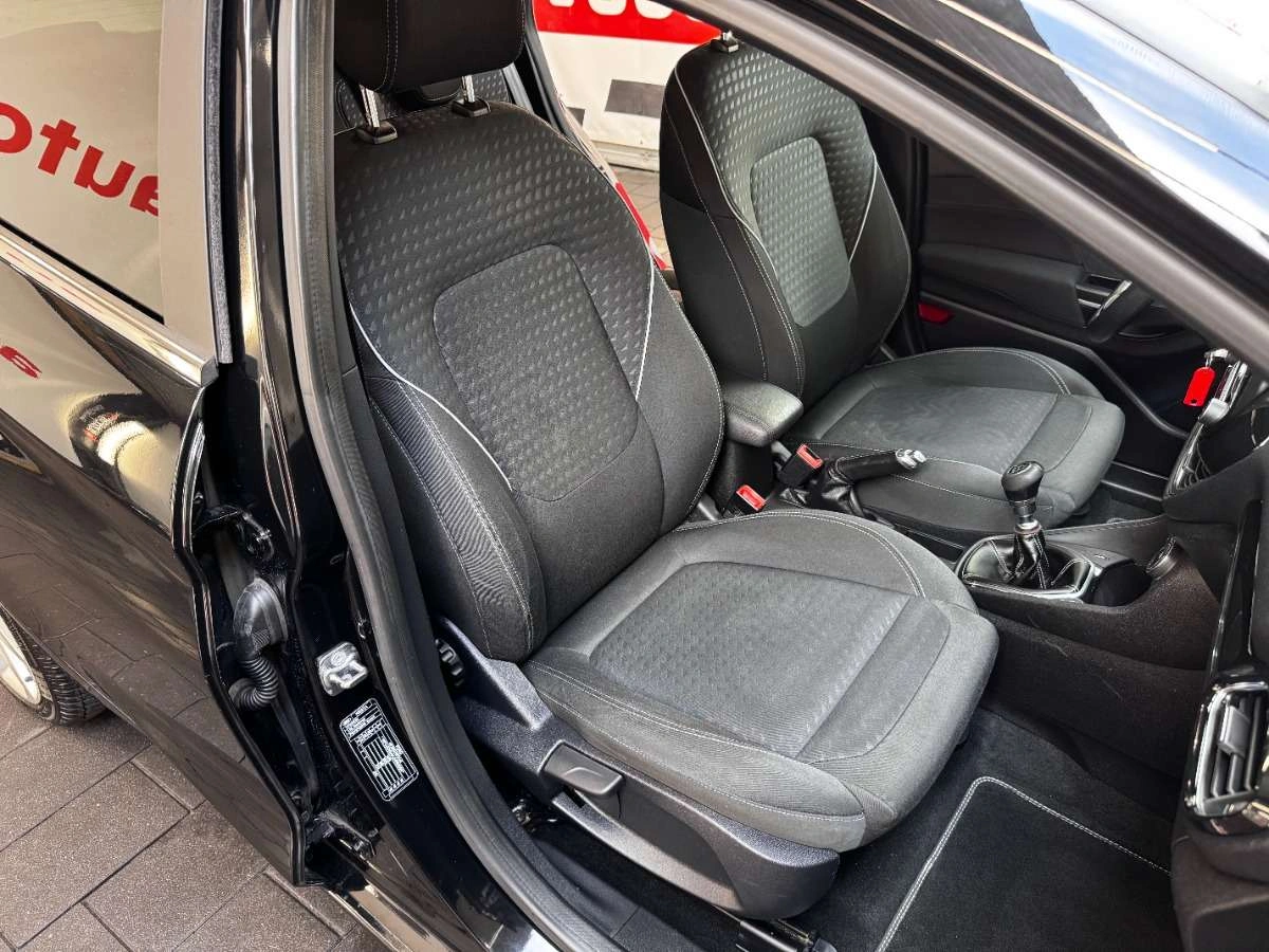 Ford Fiesta - Zdjęcie 41