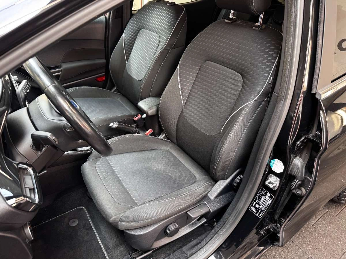 Ford Fiesta - Zdjęcie 22