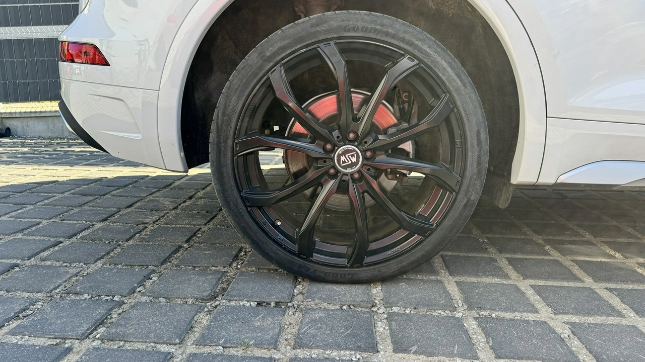 Audi Q5 - Zdjęcie 15