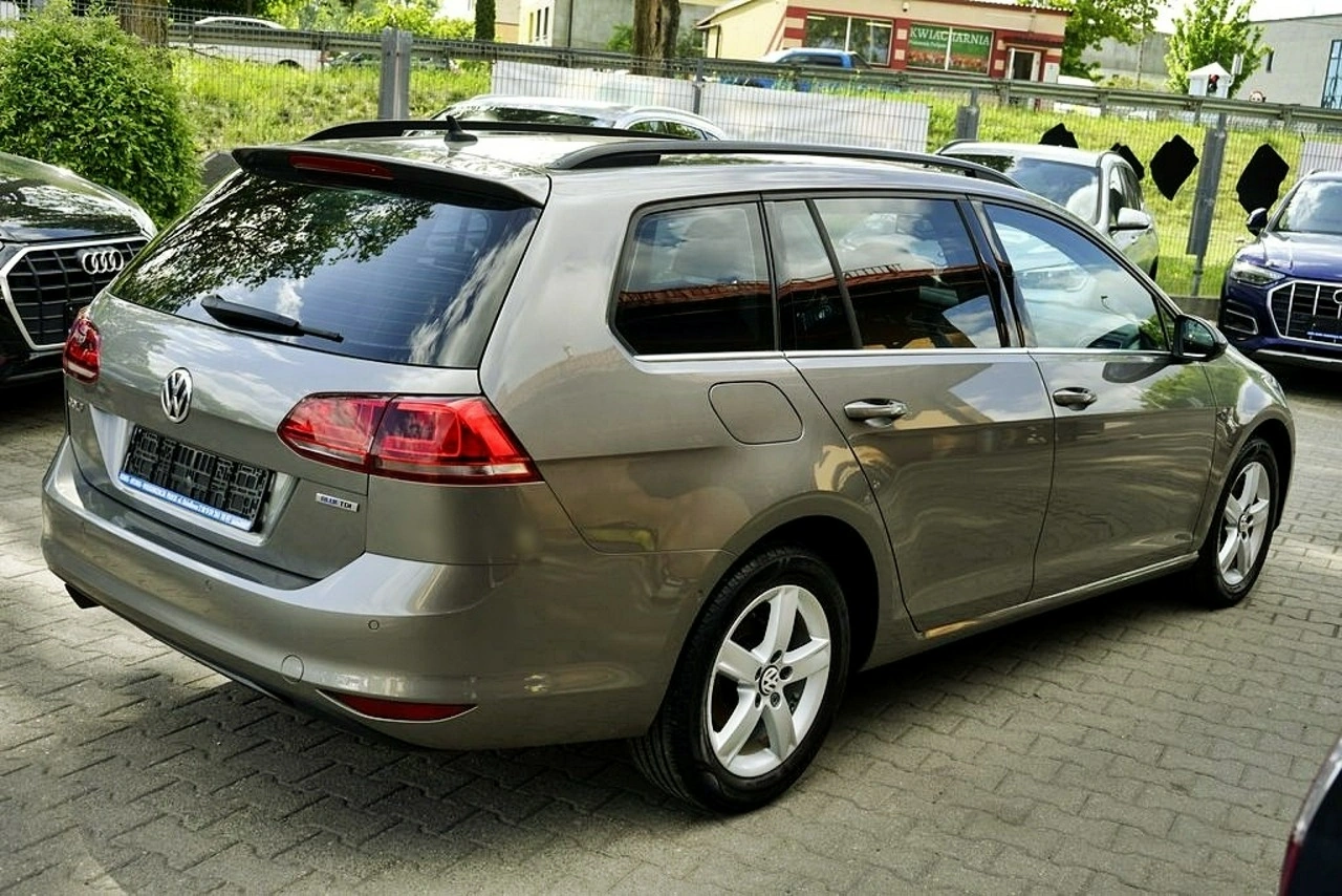 Volkswagen Golf - Zdjęcie 6