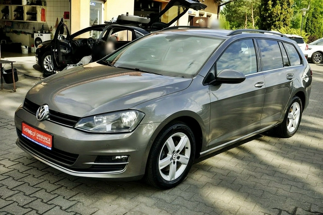 Volkswagen Golf - Zdjęcie 8