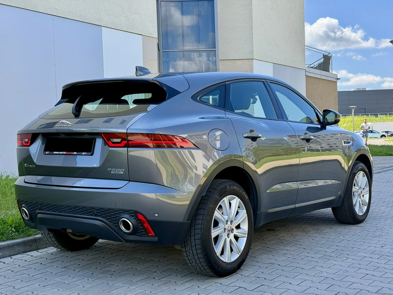 Jaguar E-Pace - Zdjęcie 2
