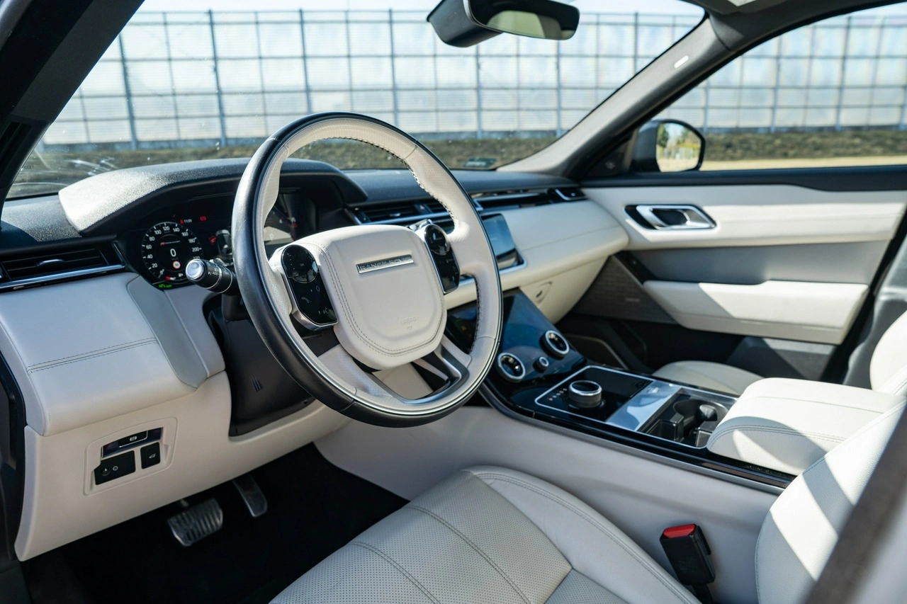Land Rover Range Rover Velar - Zdjęcie 14