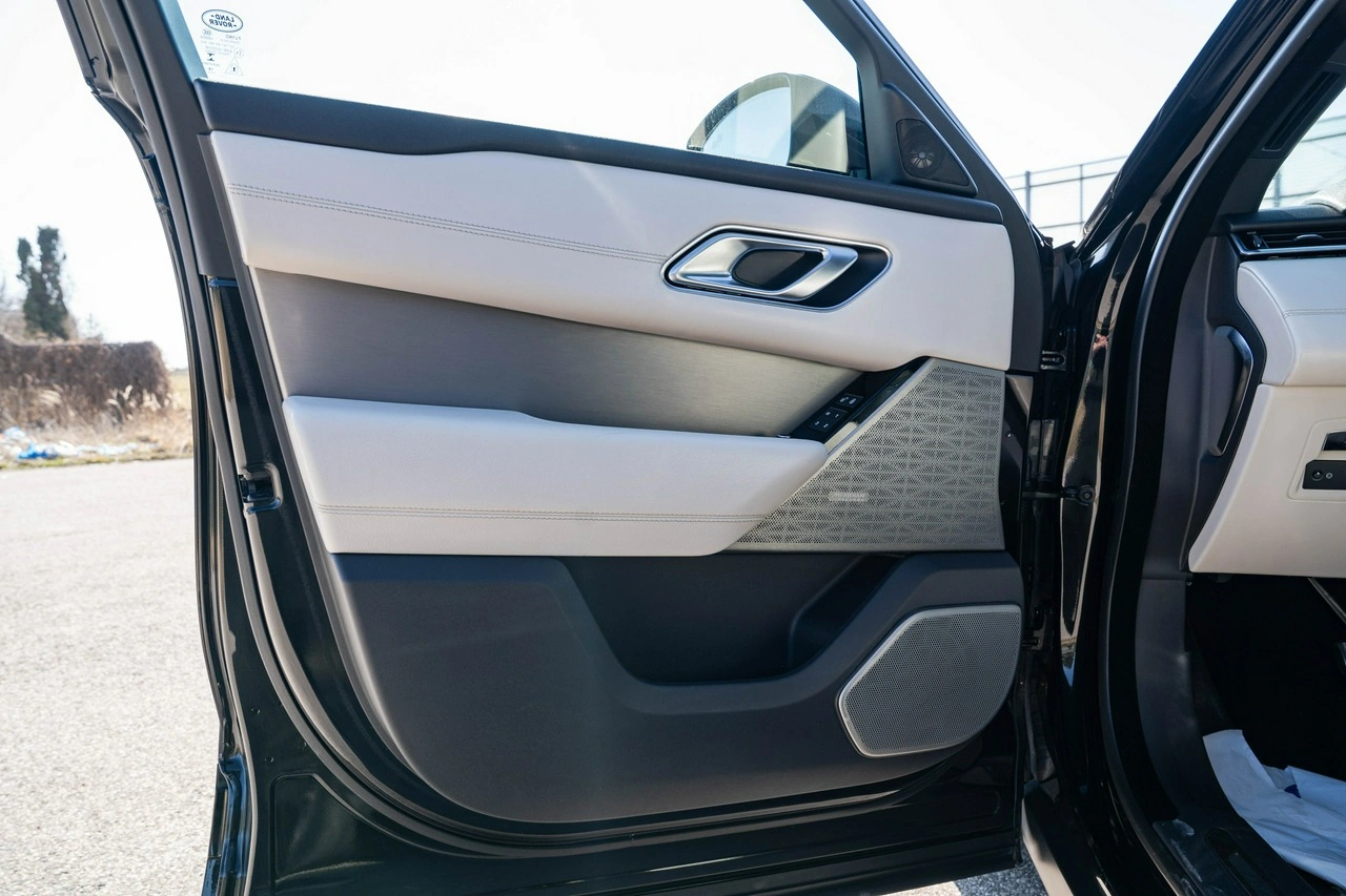 Land Rover Range Rover Velar - Zdjęcie 22