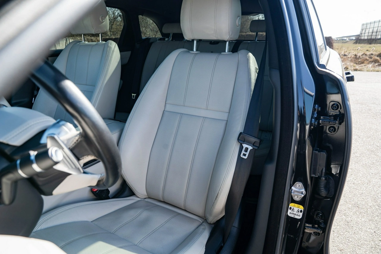 Land Rover Range Rover Velar - Zdjęcie 24