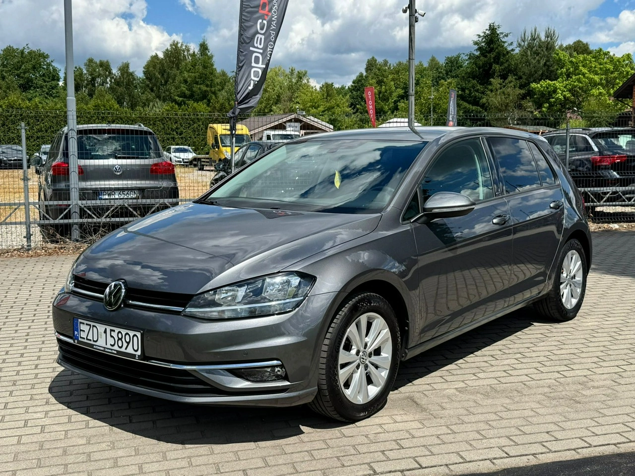 Volkswagen Golf - Zdjęcie 1