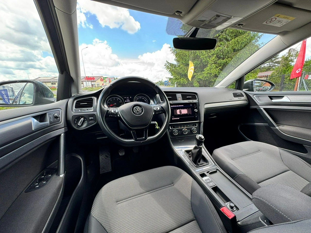 Volkswagen Golf - Zdjęcie 24