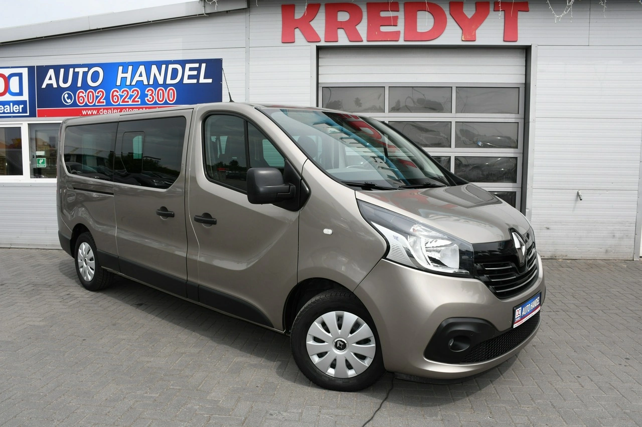 Renault Trafic - Zdjęcie 9