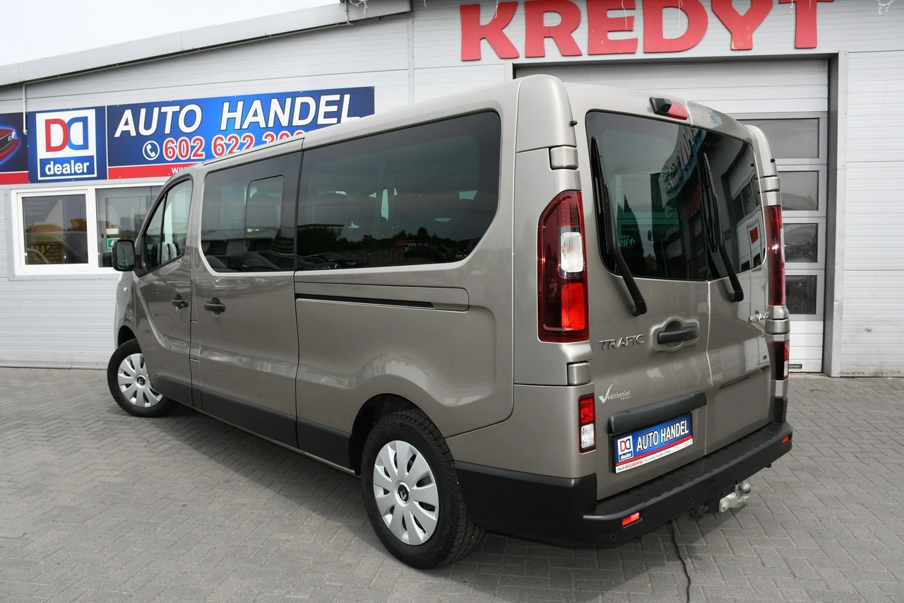 Renault Trafic - Zdjęcie 11