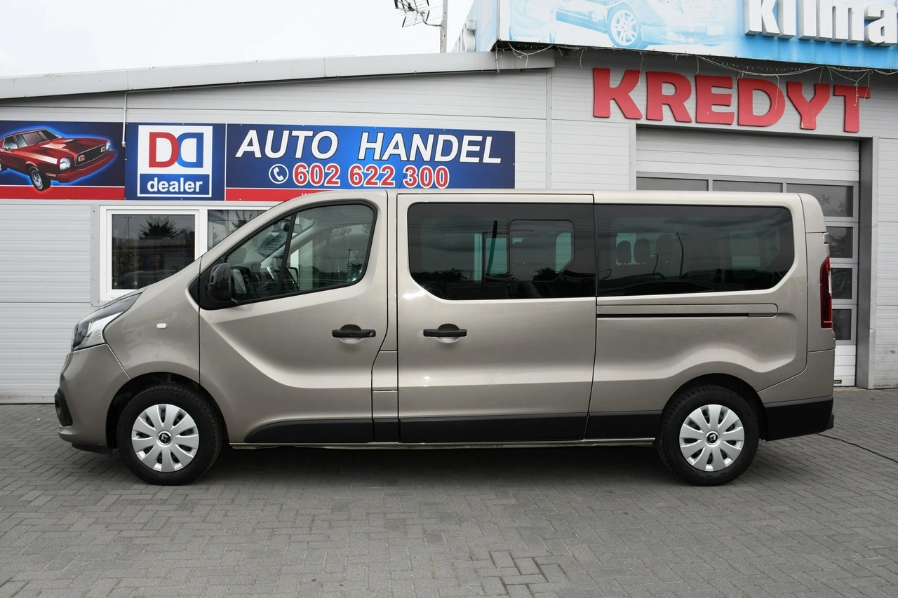 Renault Trafic - Zdjęcie 13