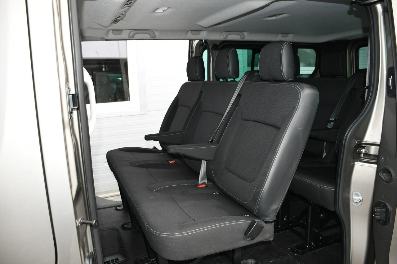 Renault Trafic - Zdjęcie 31
