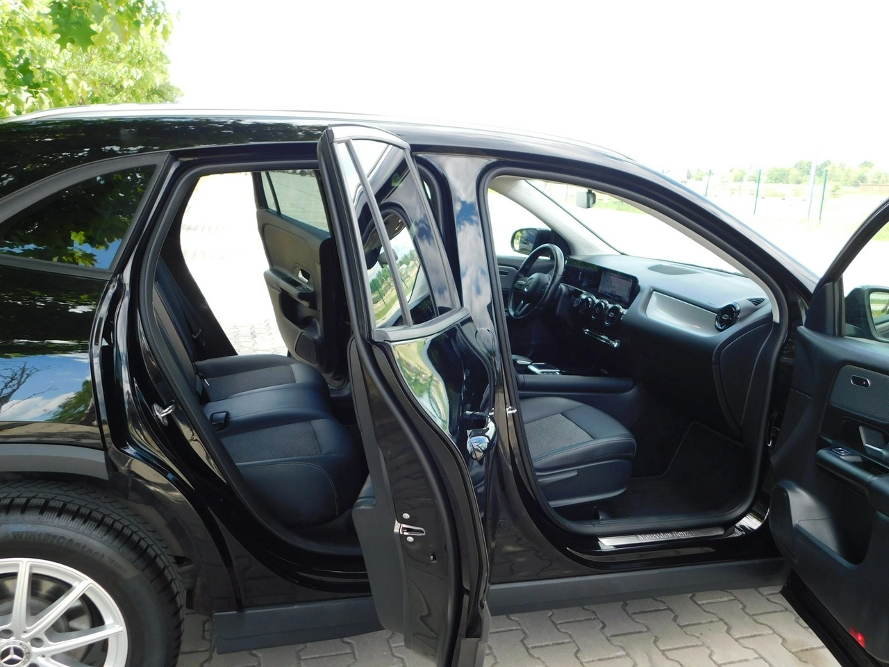 Mercedes GLA 200 - Zdjęcie 9