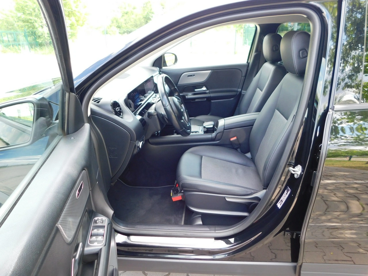 Mercedes GLA 200 - Zdjęcie 14