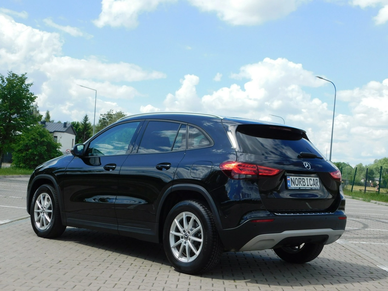 Mercedes GLA 200 - Zdjęcie 2
