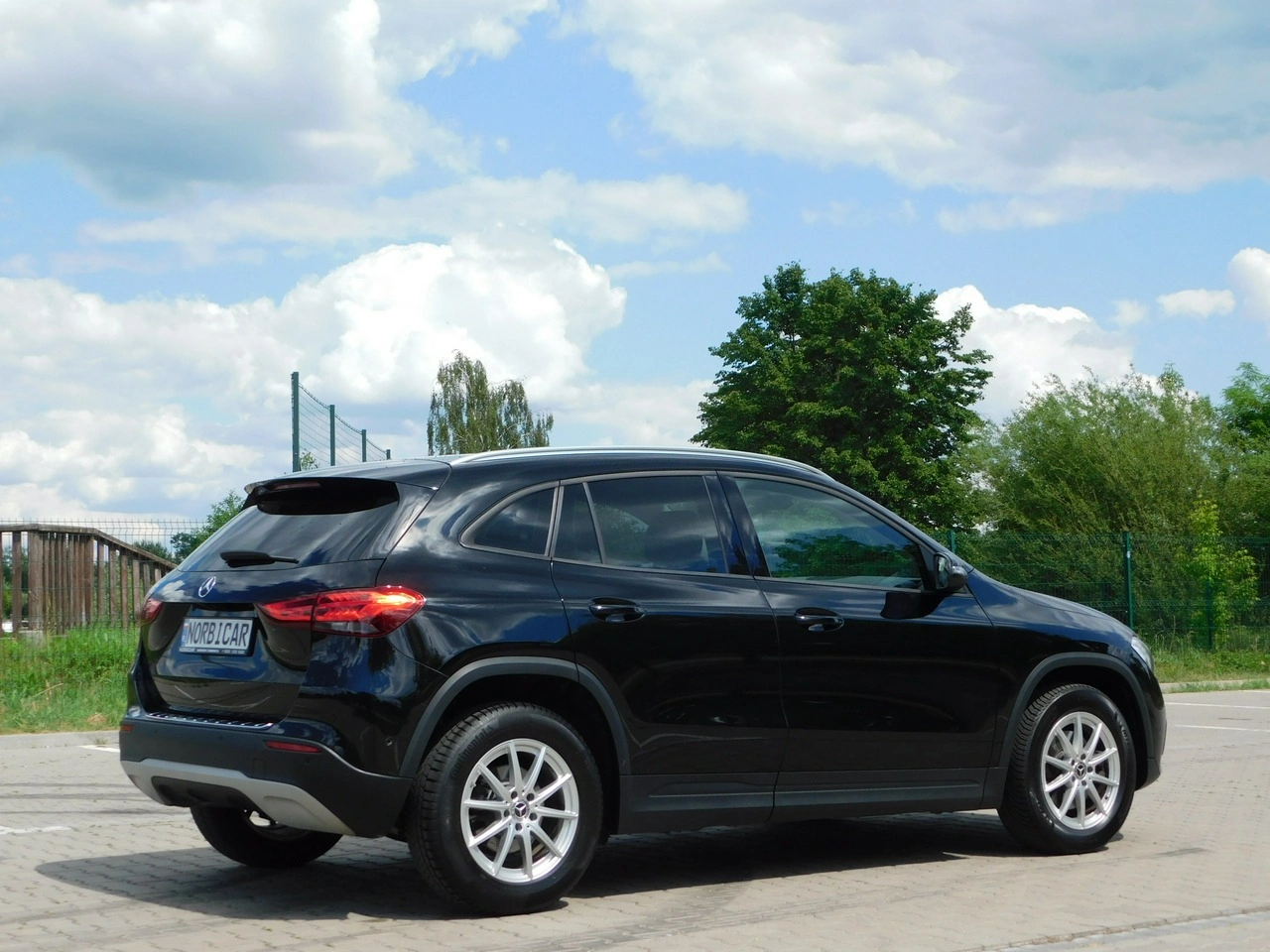 Mercedes GLA 200 - Zdjęcie 3