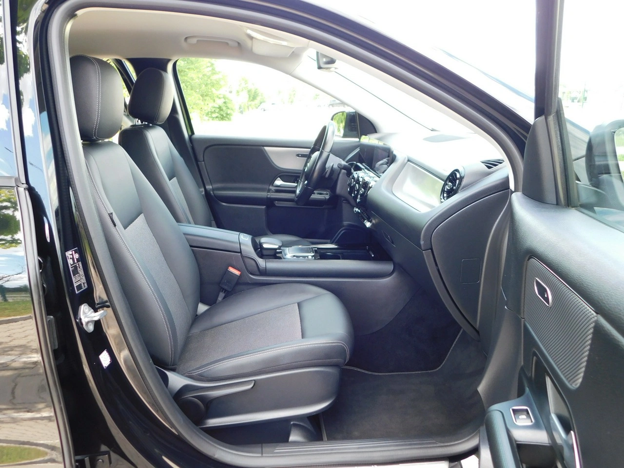Mercedes GLA 200 - Zdjęcie 8