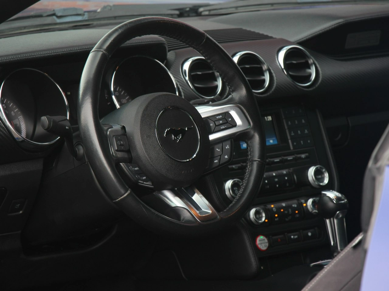 Ford Mustang - Zdjęcie 15