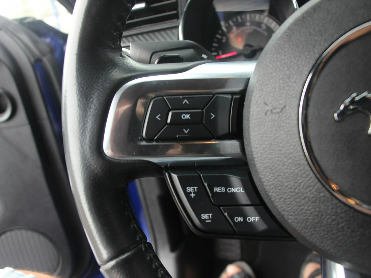 Ford Mustang - Zdjęcie 18