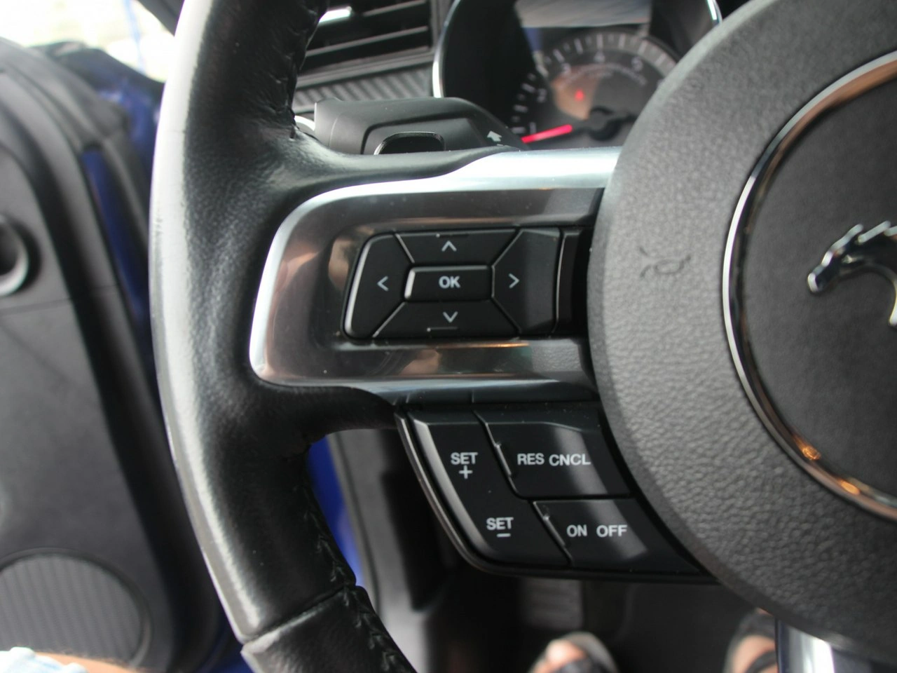 Ford Mustang - Zdjęcie 18