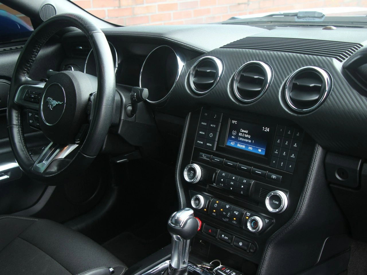 Ford Mustang - Zdjęcie 25