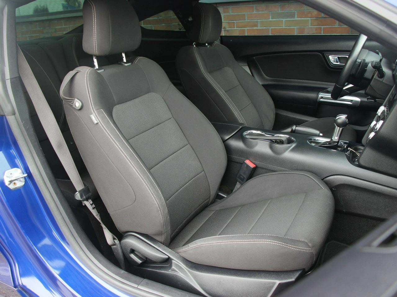 Ford Mustang - Zdjęcie 37