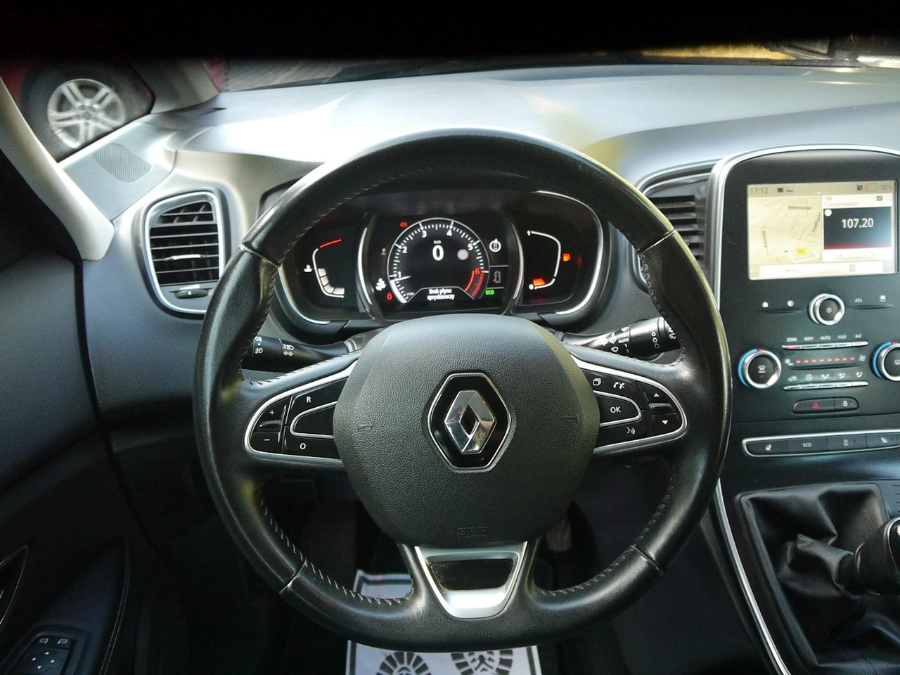 Renault Scenic - Zdjęcie 24