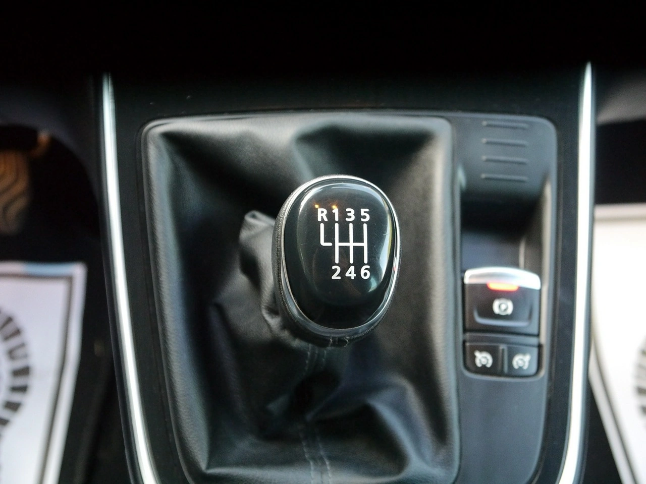 Renault Scenic - Zdjęcie 25