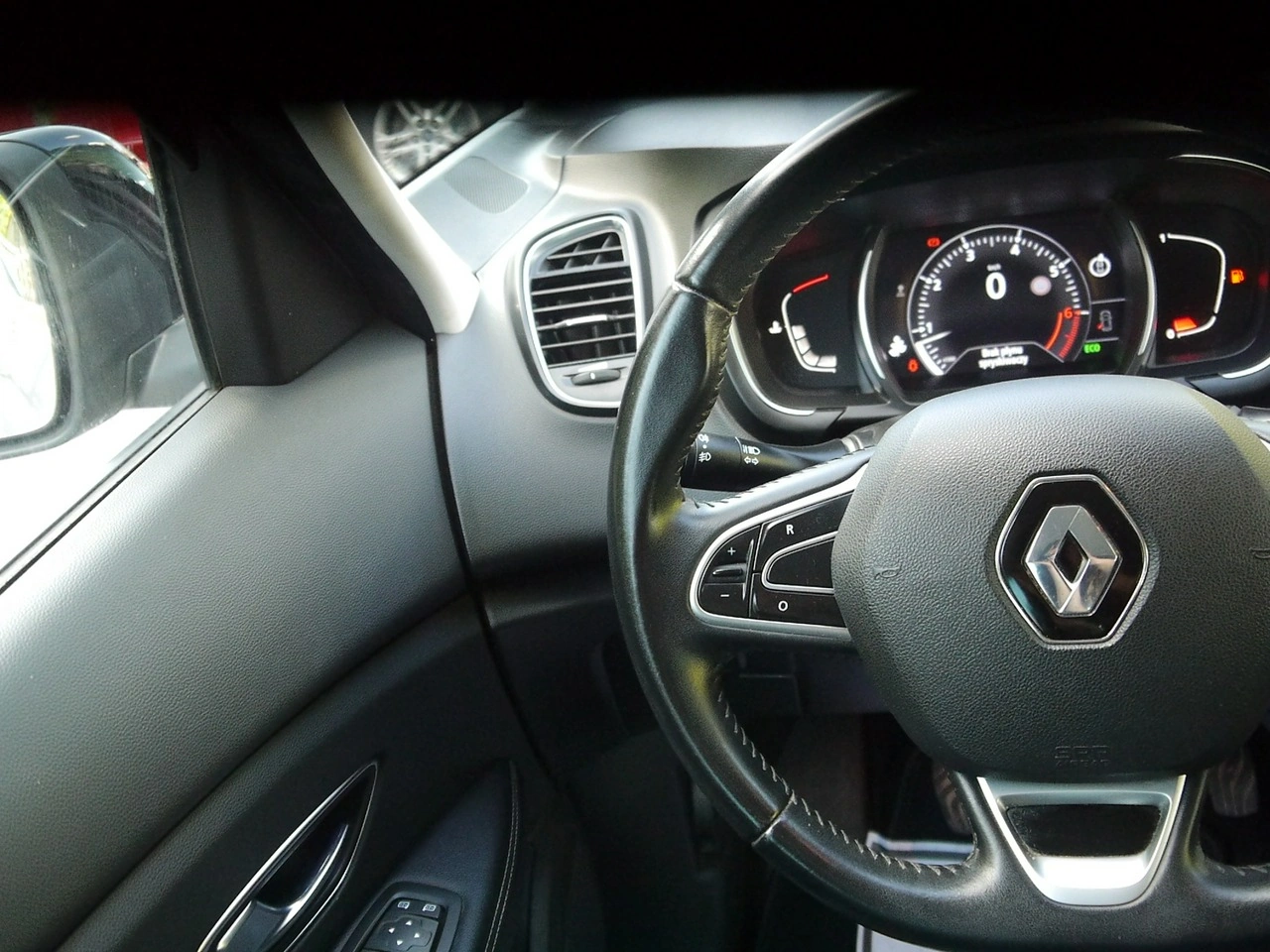 Renault Scenic - Zdjęcie 32