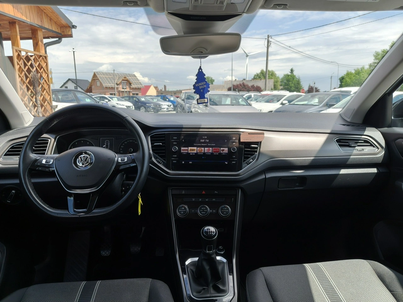 Volkswagen T-Roc - Zdjęcie 15