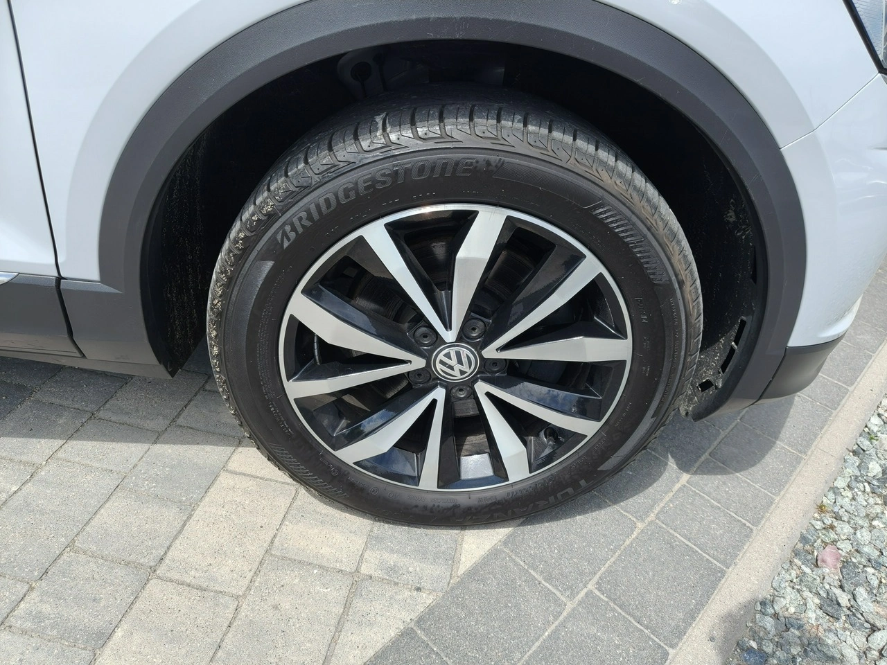 Volkswagen T-Roc - Zdjęcie 32