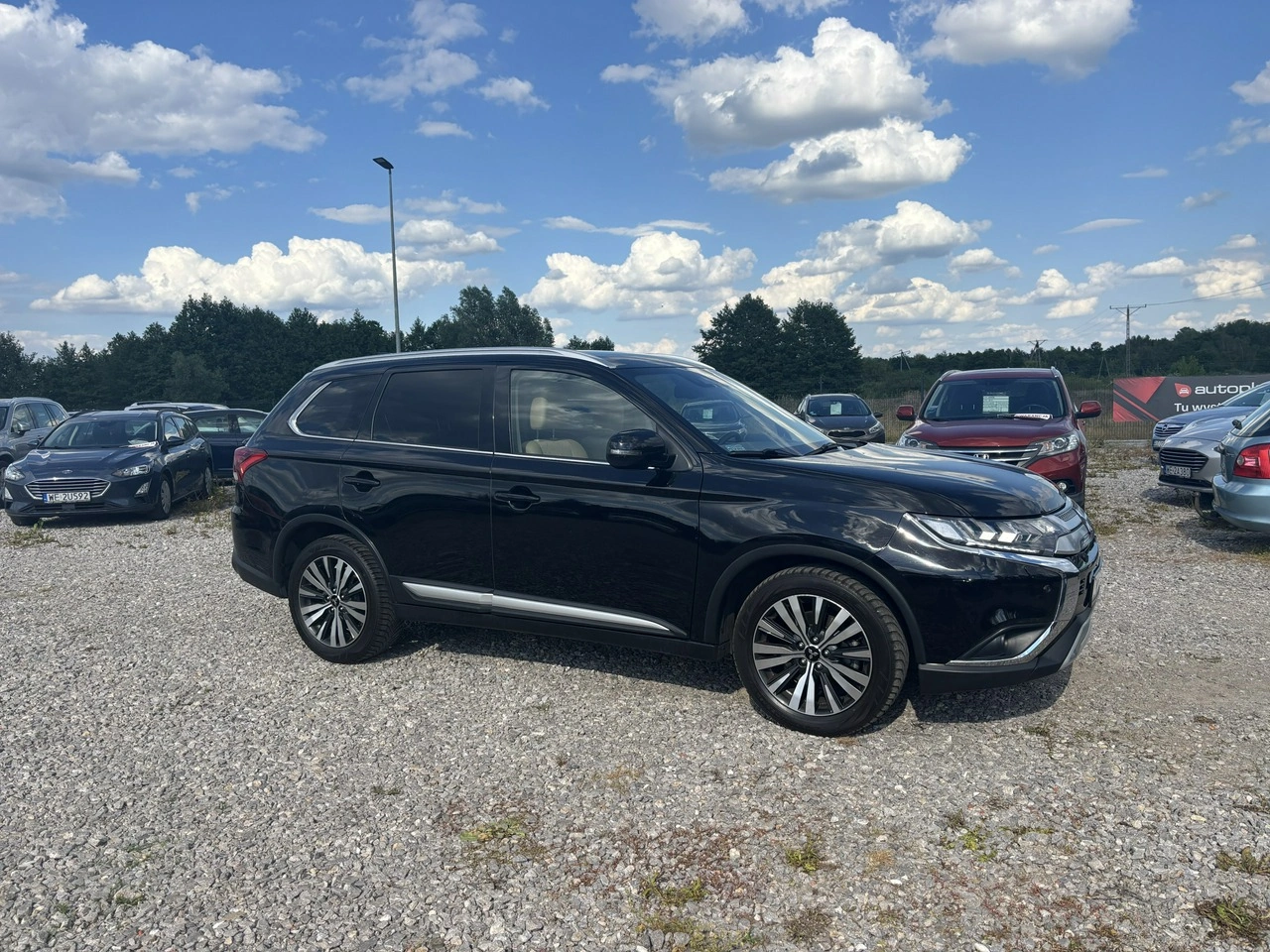 Mitsubishi Outlander - Zdjęcie 12