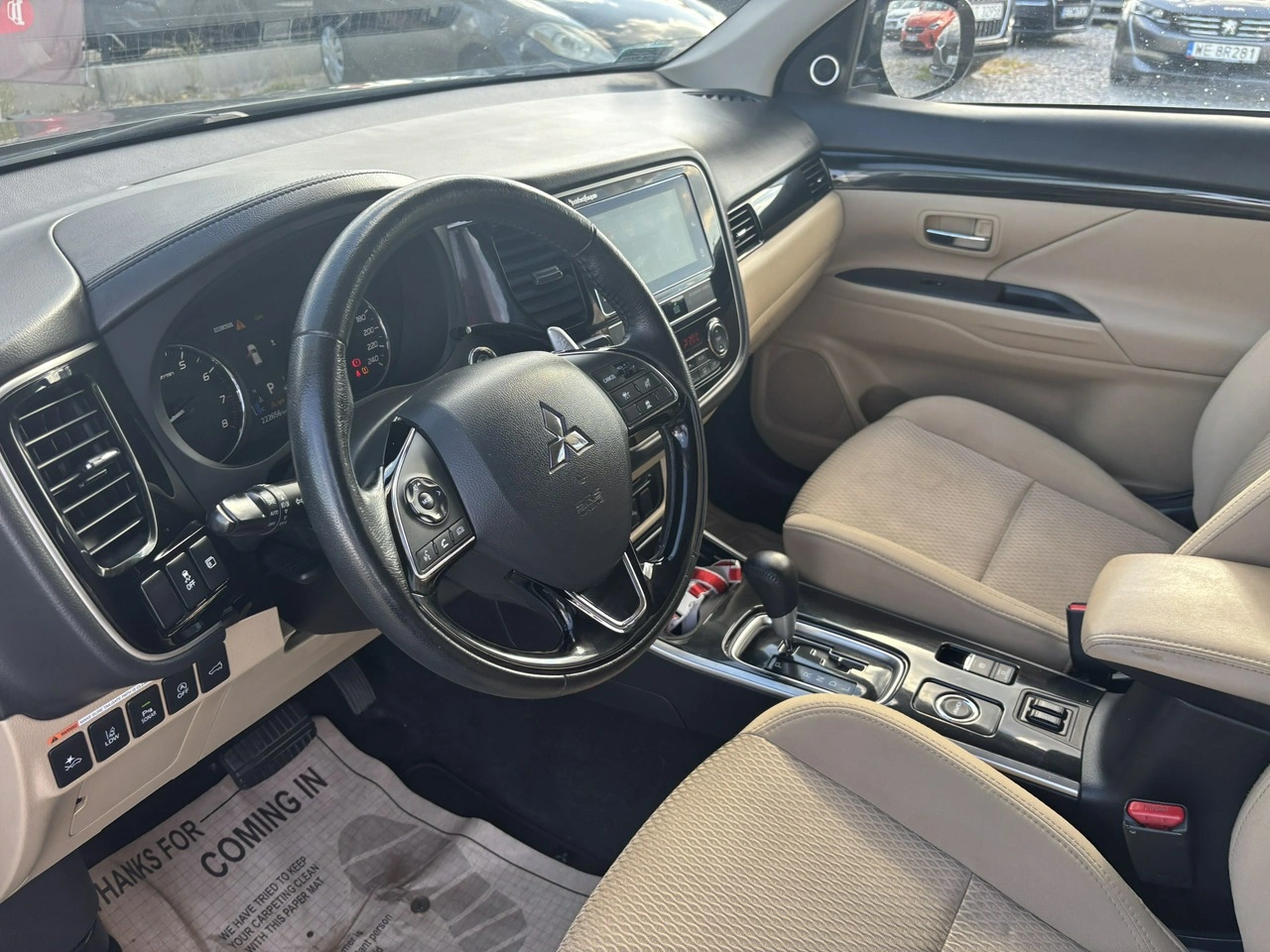 Mitsubishi Outlander - Zdjęcie 18