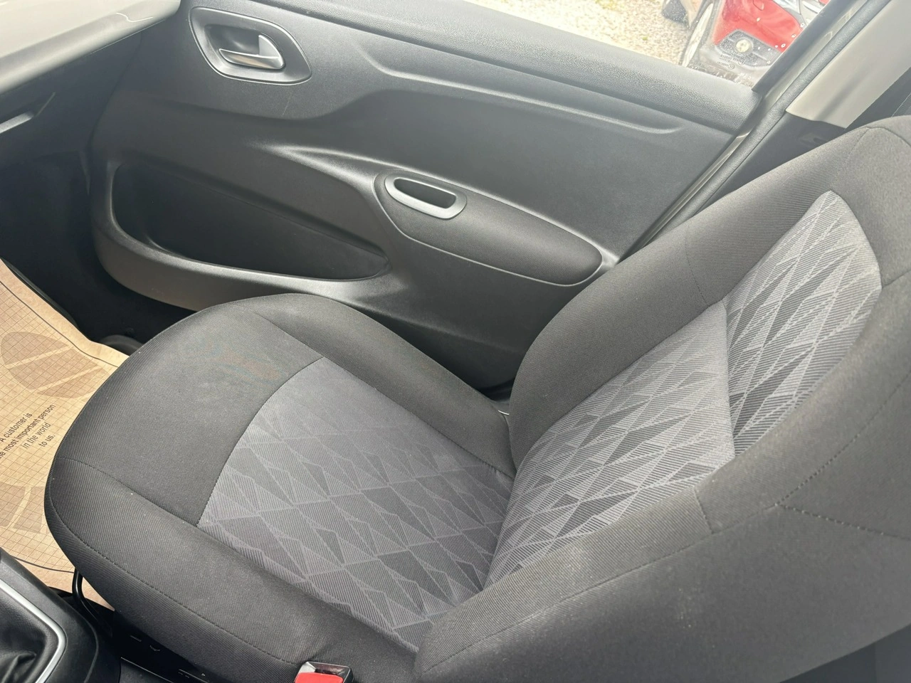 Citroën C-Elysée - Zdjęcie 23