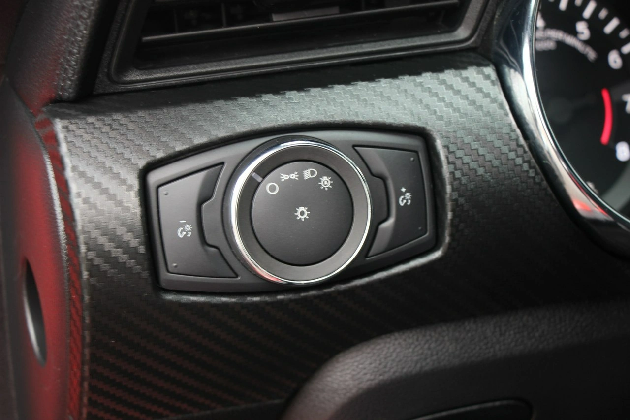 Ford Mustang - Zdjęcie 16