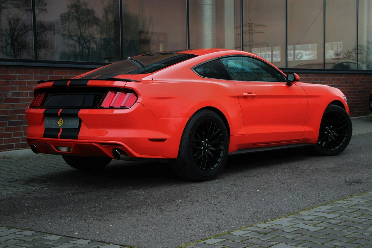 Ford Mustang - Zdjęcie 30